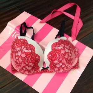 Victoria's Secret Dream Angels Push-Up Bra 32DD